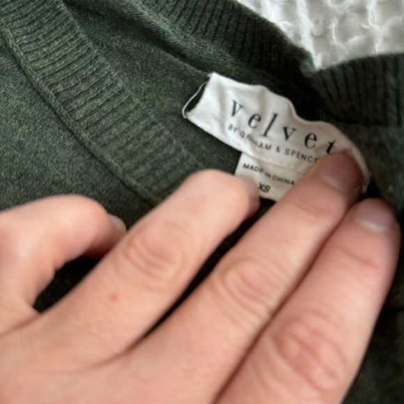 Sweater with stripes - Picture 3 of 4